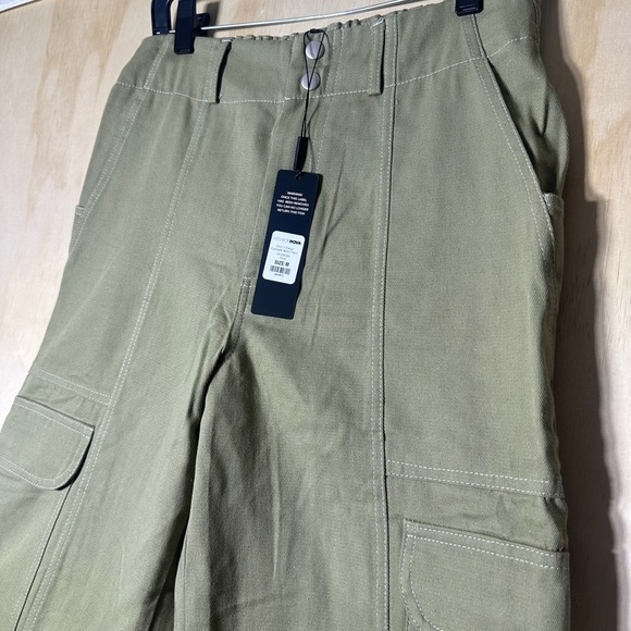 Fashion Nova Own It Sage Green Cargo Pants NWT Contrast Stitch Pant Medium NWT - Picture 5 of 15
